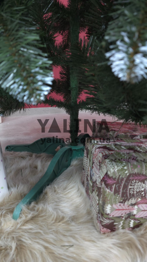 Ялинка штучна Лідія з білими кінчиками